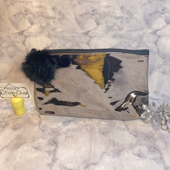 Nordstrom Handbags - NORDSTROM Metallic Cosmetic Case